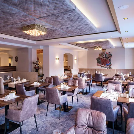 阿尔盆兰德酒店