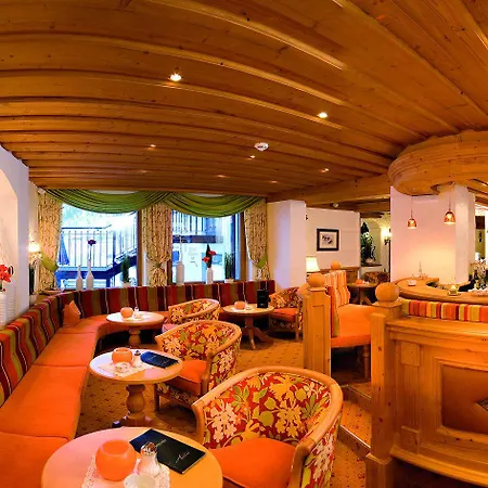 阿尔盆兰德酒店