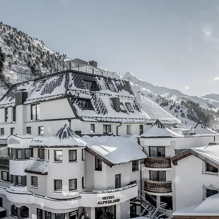 Hotel Alpenland 4*
