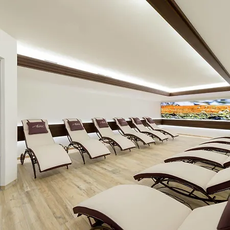 Hotel Alpenland