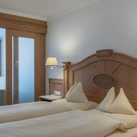 アルペンランド 4* オーバーグールグル